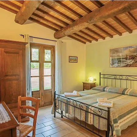 Il Pino * Volterra